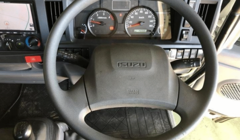 
								Isuzu ELF 2015 full									