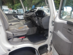 
										Toyota Coaster 2004 full									