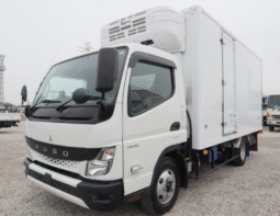 MITSUBISHI Canter 2021