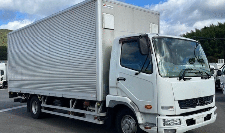 
								MITSUBISHI  Fuso Fighter 2016 full									