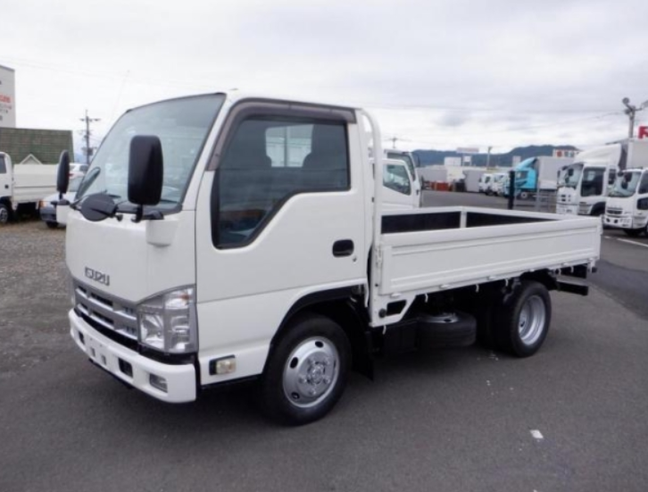 ISUZU  Elf  2012