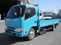 Hino Dutro 2020