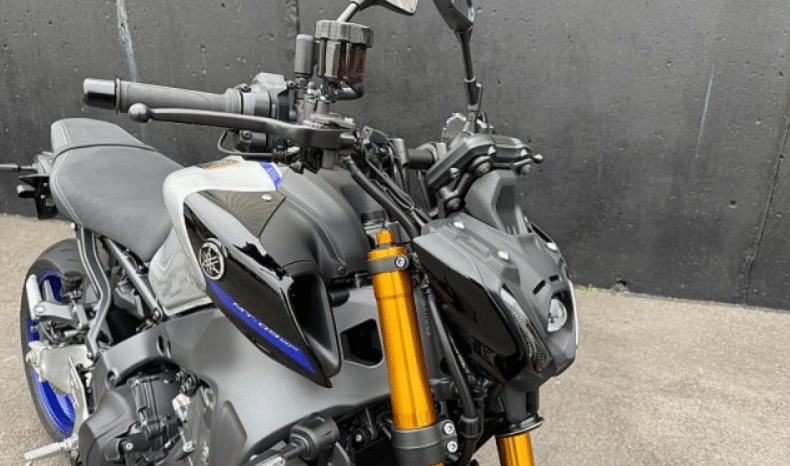 
								YAMAHA  MT-09  2022 full									