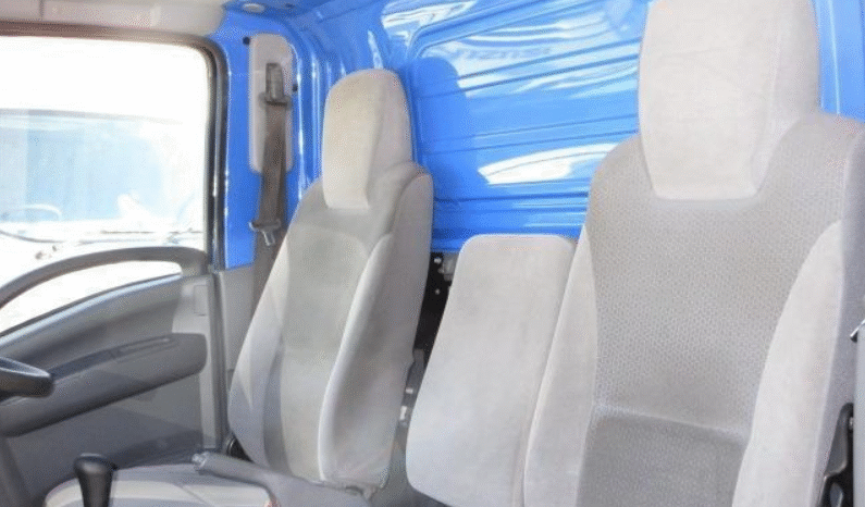 
								ISUZU  Elf  2017 full									