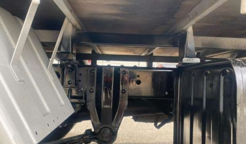 
								NISSAN  Atlas 2010 full									