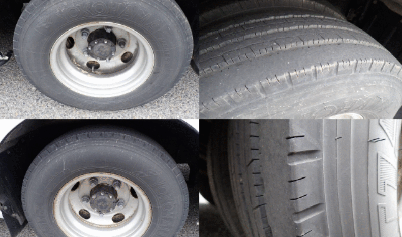 
								MITSUBISHI  Rosa  2015 full									