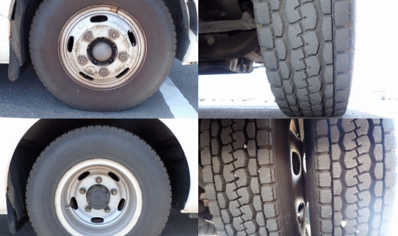
								MITSUBISHI  Rosa  2003 full									