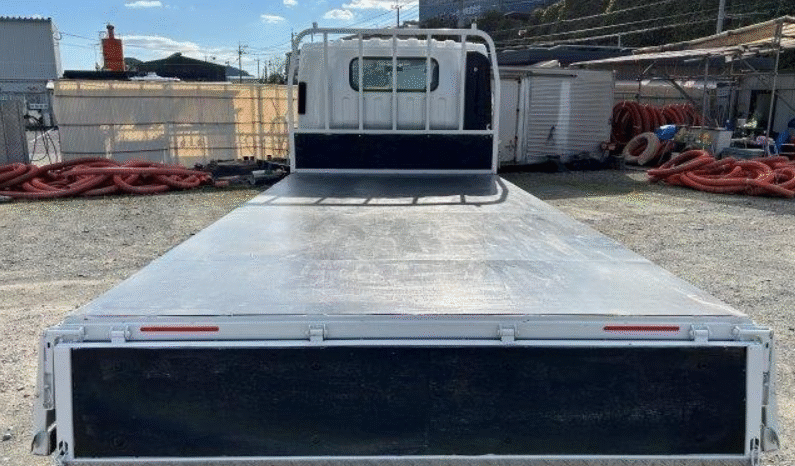 
								ISUZU  Elf  2018 full									