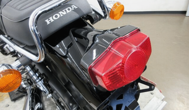 
								HONDA CB1100 2021 full									