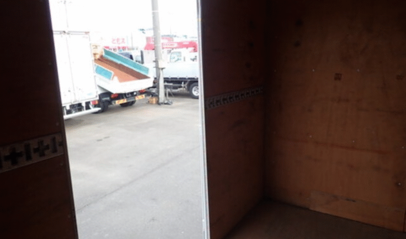 
								MITSUBISHI  Canter 2016 full									