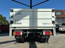 ISUZU  Elf  2020