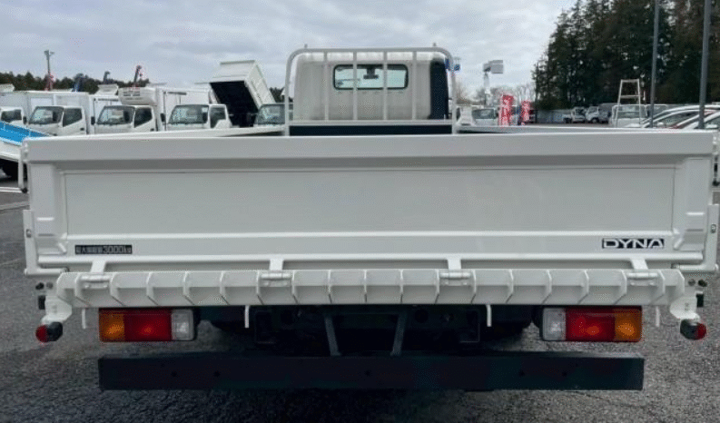 
								TOYOTA  Dyna  2018 full									