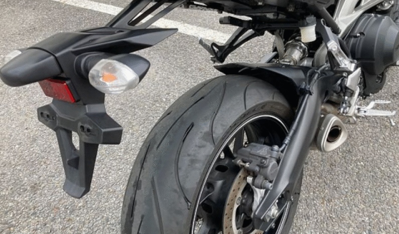 
								YAMAHA  MT-09  2014 full									