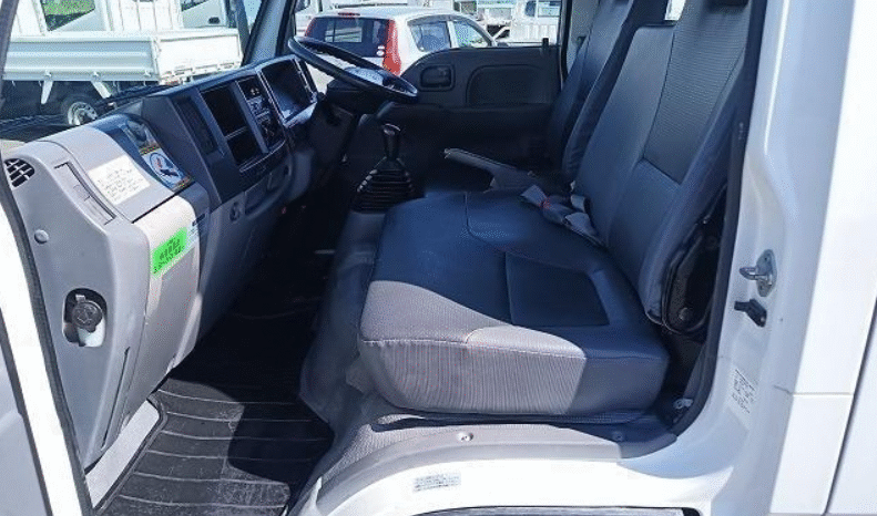 
								ISUZU  Elf  2011 full									