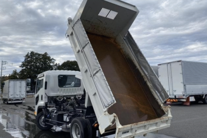 
								ISUZU  Forward 2021 full									