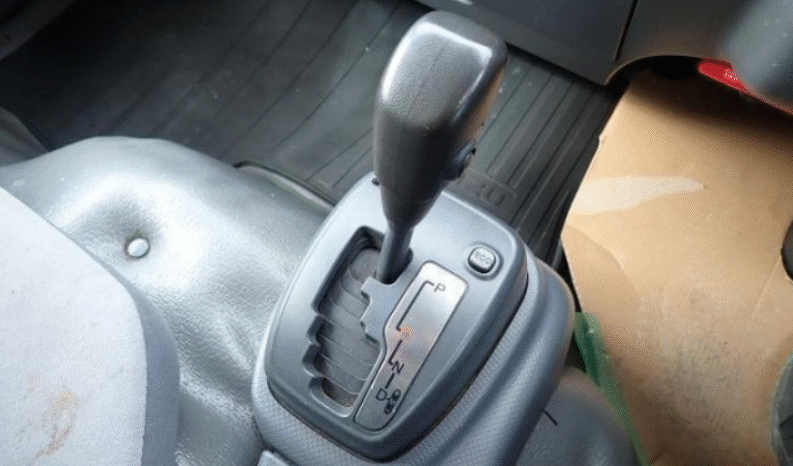 
								ISUZU  Elf 2015 full									