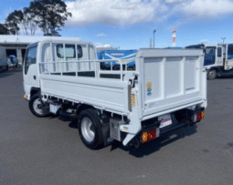 ISUZU  Elf 2010
