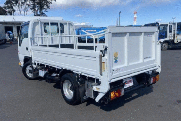 
								ISUZU  Elf 2010 full									