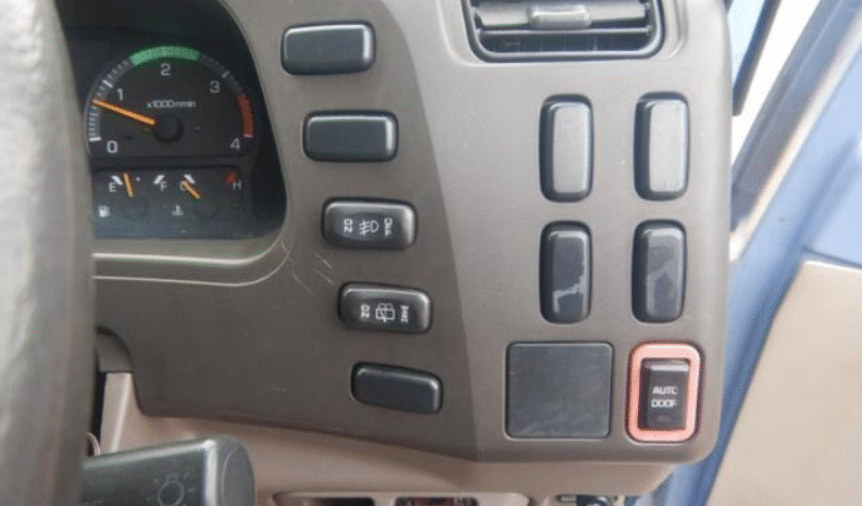 
								MITSUBISHI  Rosa  2002 full									