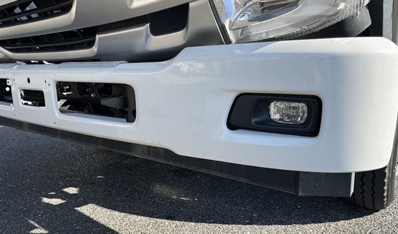 
								ISUZU  Forward   2022 full									