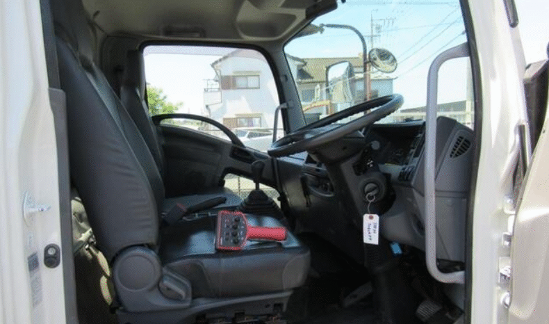 
								ISUZU  Forward 2014 full									