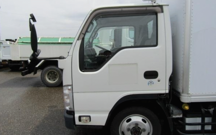 
								ISUZU  Elf 2017 full									