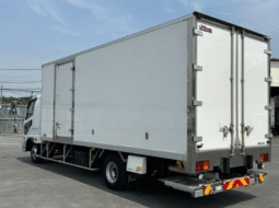 MITSUBISHI Fuso Fighter 2021