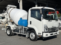 ISUZU  Forward   2022