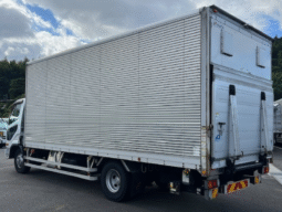 MITSUBISHI  Fuso Fighter 2016