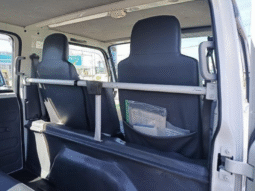 
										ISUZU  Elf  2011 full									