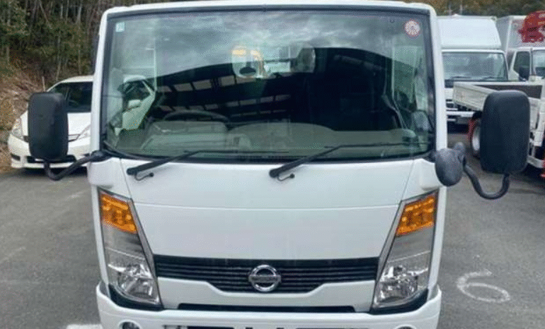 
								NISSAN  Atlas 2010 full									
