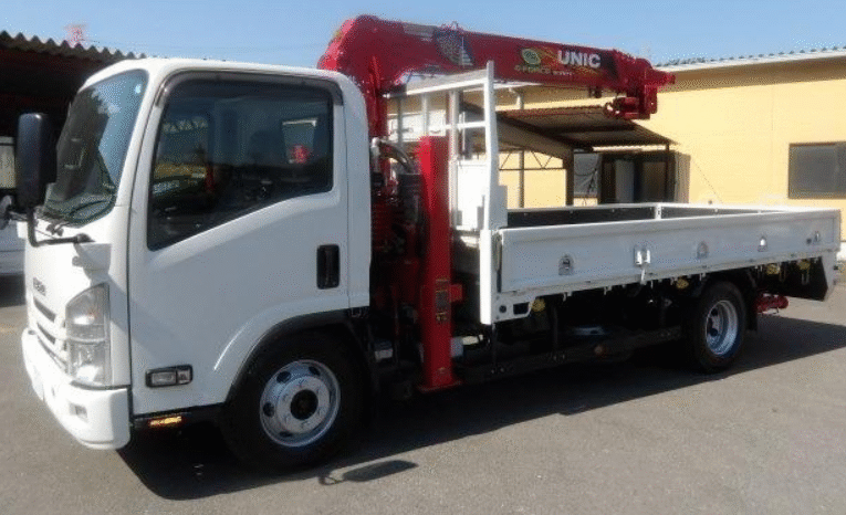 
								ISUZU  Elf  2020 full									