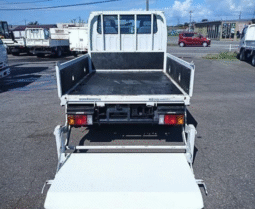 
										ISUZU  Elf  2011 full									