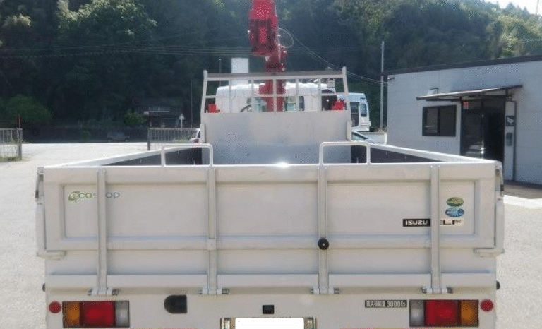
								ISUZU  Elf  2020 full									