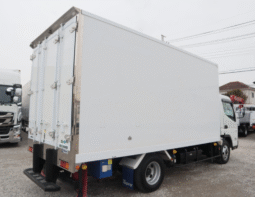 MITSUBISHI Canter 2021