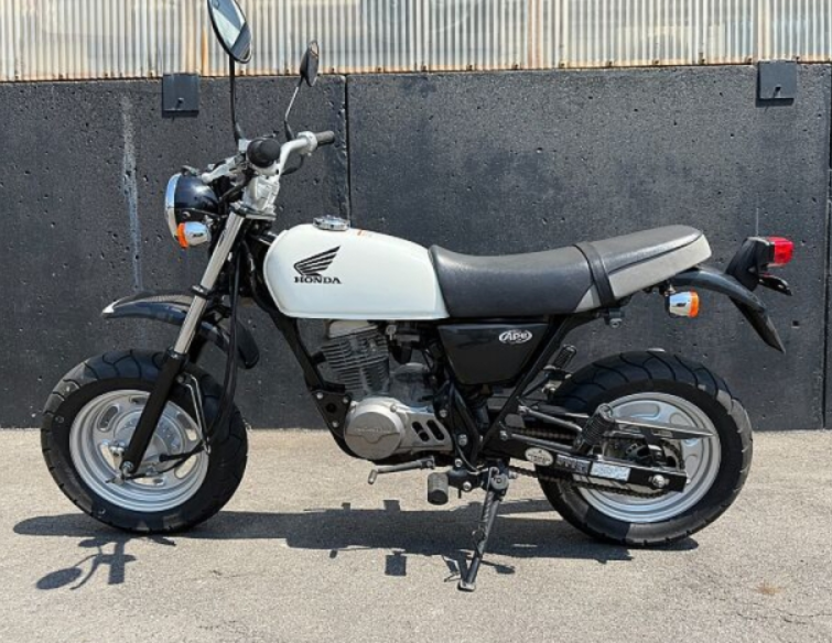 HONDA  Ape100 2009