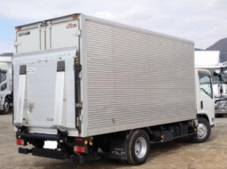ISUZU  Elf 2015