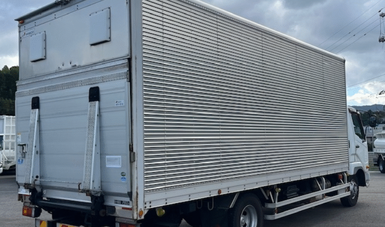 
								MITSUBISHI  Fuso Fighter 2016 full									