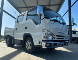 ISUZU  Elf  2020