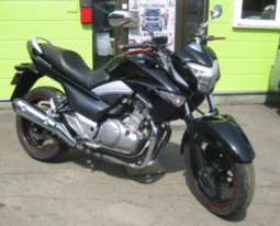 
										SUZUKI GSR250 full									