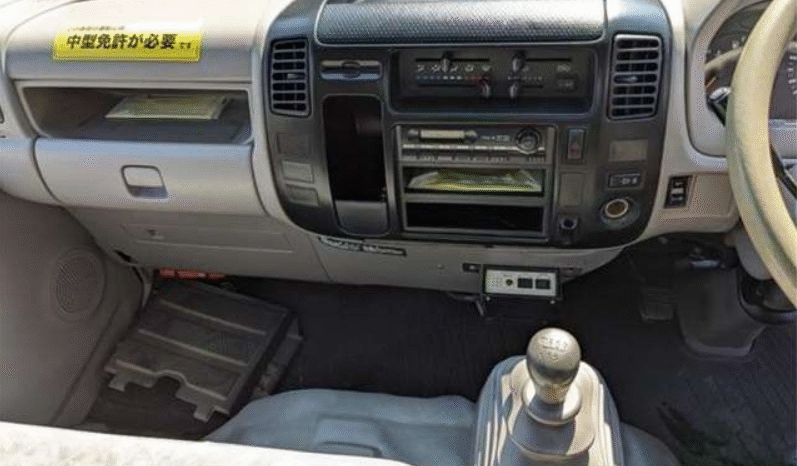 
								Hino Dutro 2011 full									