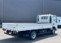 ISUZU  Elf  2020