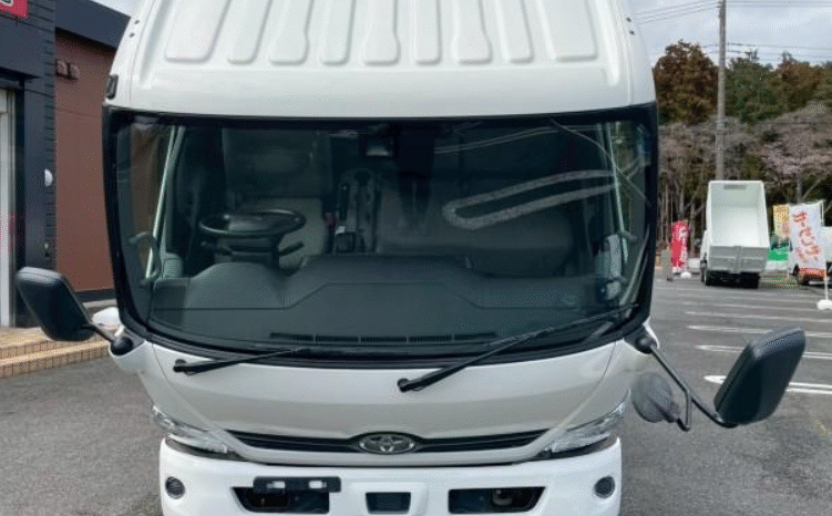 
								TOYOTA  Dyna  2018 full									