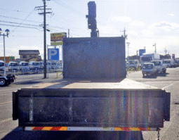 ISUZU  Forward 2019