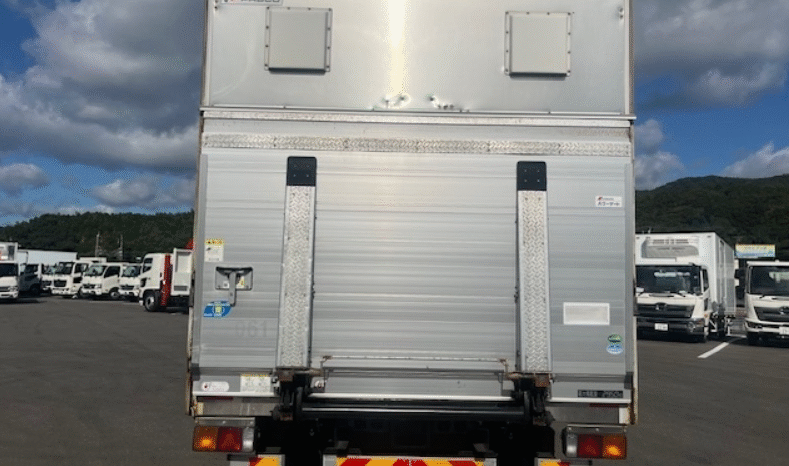 
								MITSUBISHI  Fuso Fighter 2016 full									