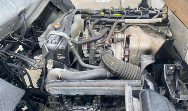 
								NISSAN  Atlas 2010 full									
