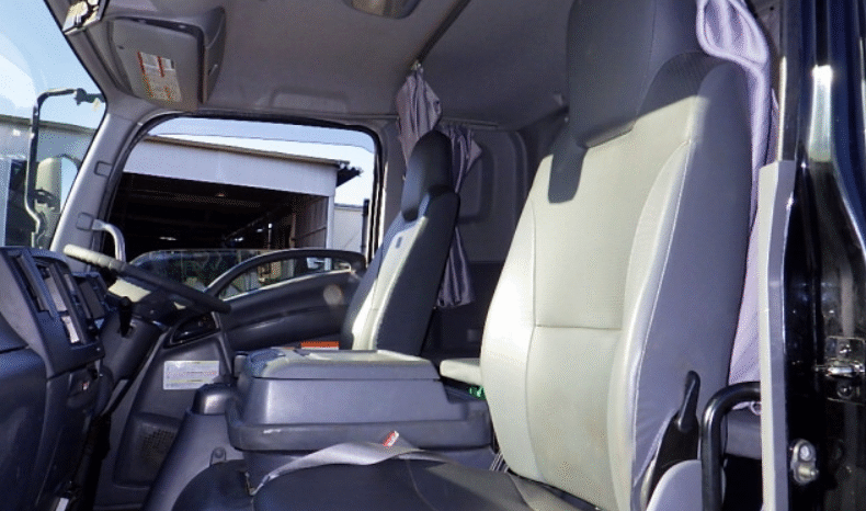 
								ISUZU  Forward 2019 full									