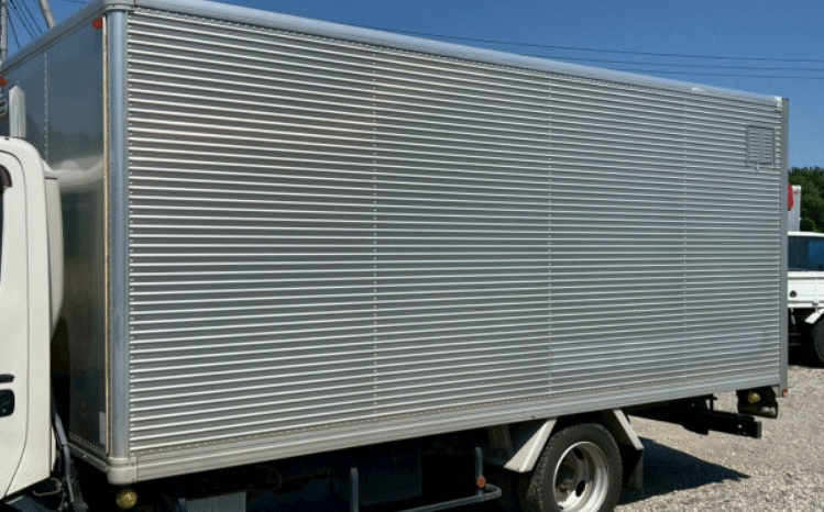
								Hino Dutro 2015 full									