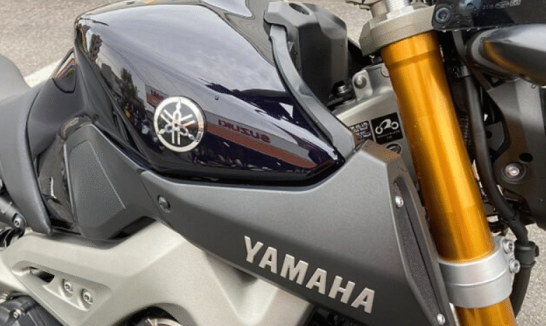 
								YAMAHA  MT-09  2014 full									