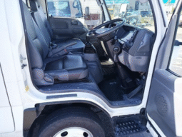 
										ISUZU  Elf  2011 full									